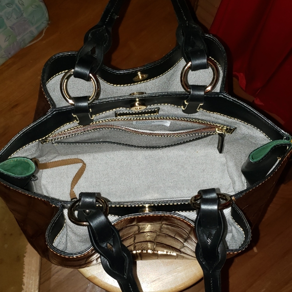 Purse - Picture 3 of 3